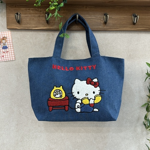 일본 산리오 헬로키티 데님 토트백 캐릭터 가방